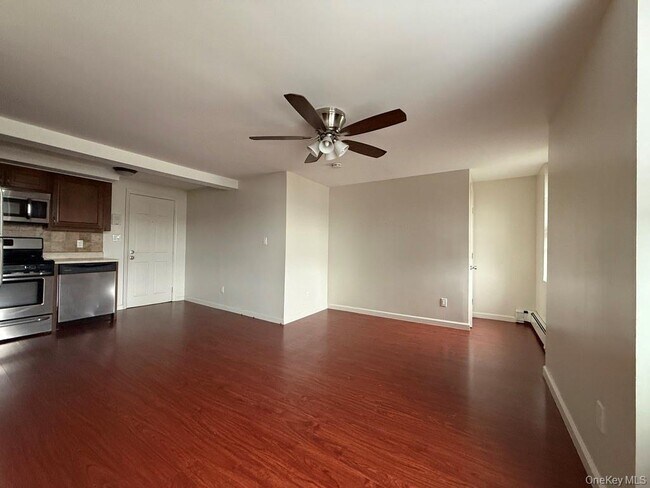 Foto del edificio - 2 Audrey Ave