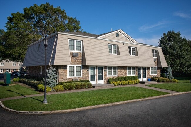 Building Photo - 219 Terrace Rd