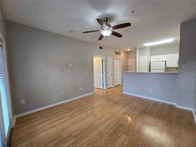 Foto del edificio - 1910 E Palm Ave