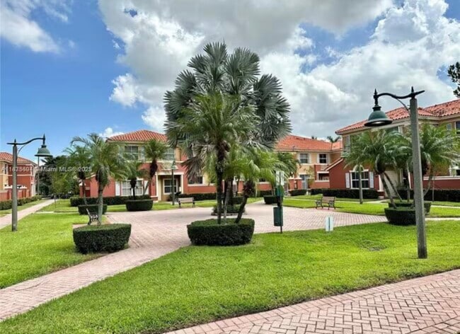Park Area - 6202 NW 116th Pl