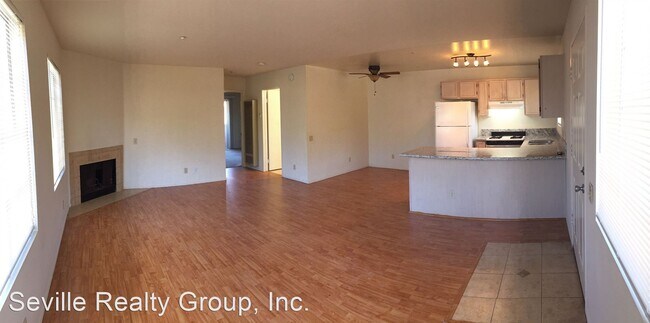Building Photo - 1304 Brunner St