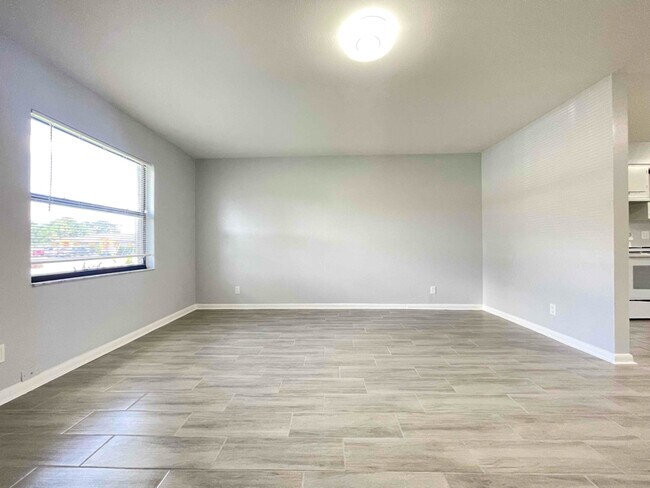 Foto del edificio - 903 W Orange St