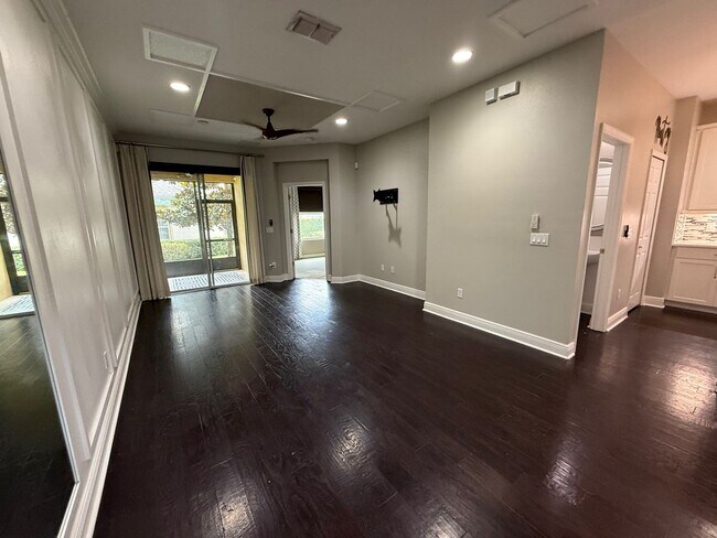 Foto del edificio - 4/2.5 Clermont Townhome