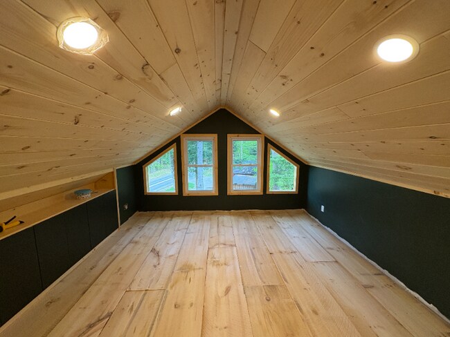 Building Photo - 2249 US-3