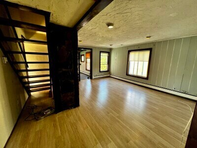 Building Photo - 31 Dell Ave