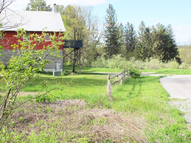 Foto del edificio - 130 US-4