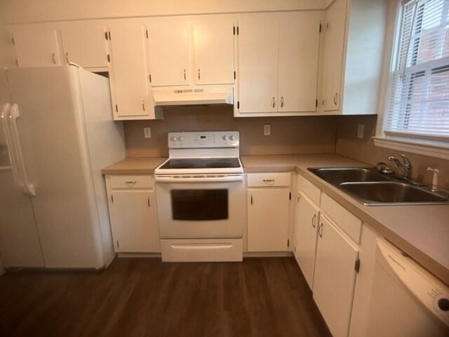 Building Photo - 4497 Nestwood St