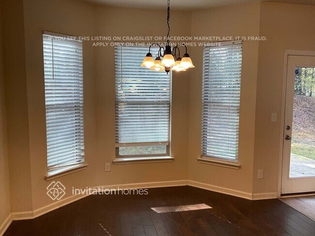 Foto del edificio - 4373 Grove Lake St SW