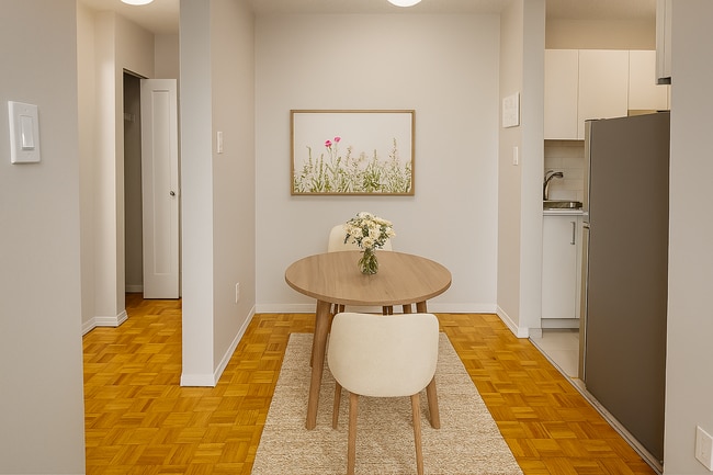 Interior Photo - 61 McEwen