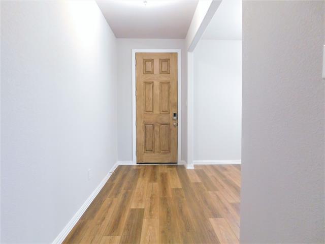 Foto del edificio - 3023 Cliffview Dr