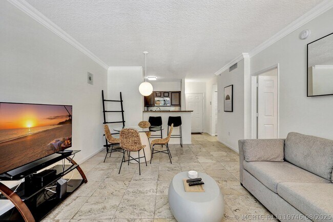 Foto del edificio - 580 S Sapodilla Ave