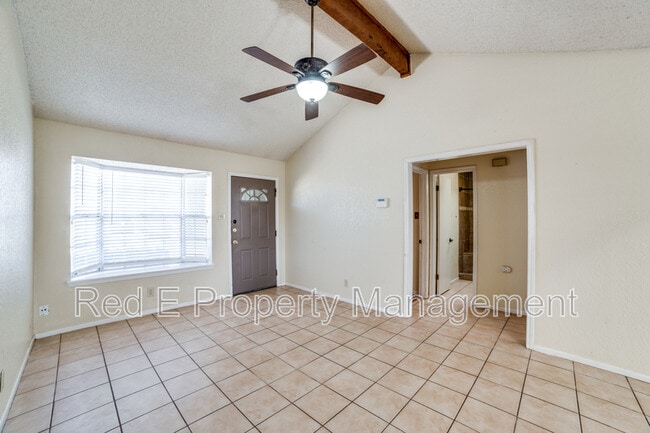 Building Photo - 5602 Ivanhoe St