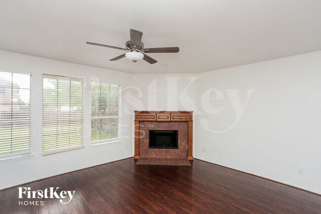 Building Photo - 4510 Grantham Dr