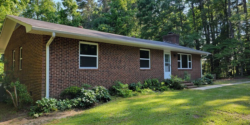 Foto principal - 1101 Lily Pad Ln