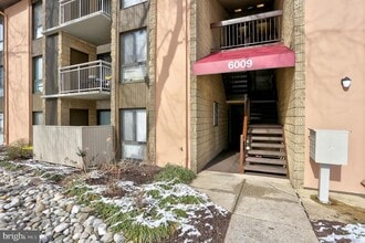 Building Photo - 6009 Majors Ln