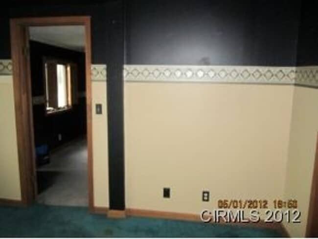 Building Photo - 3 bedroom 1 bath