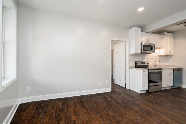 Foto del edificio - 3400 University Ave SE – Where Historic Ch...