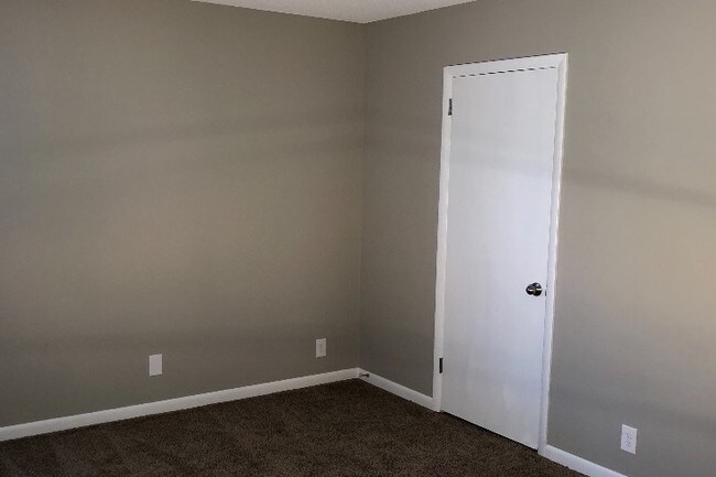 Foto del edificio - 214 Old Hickory Blvd