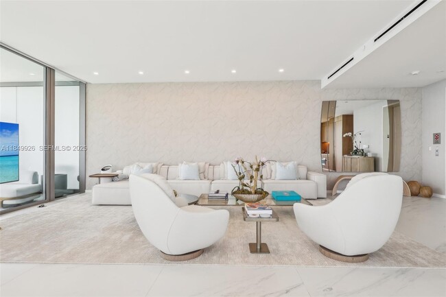 Building Photo - 2000 S Ocean Dr