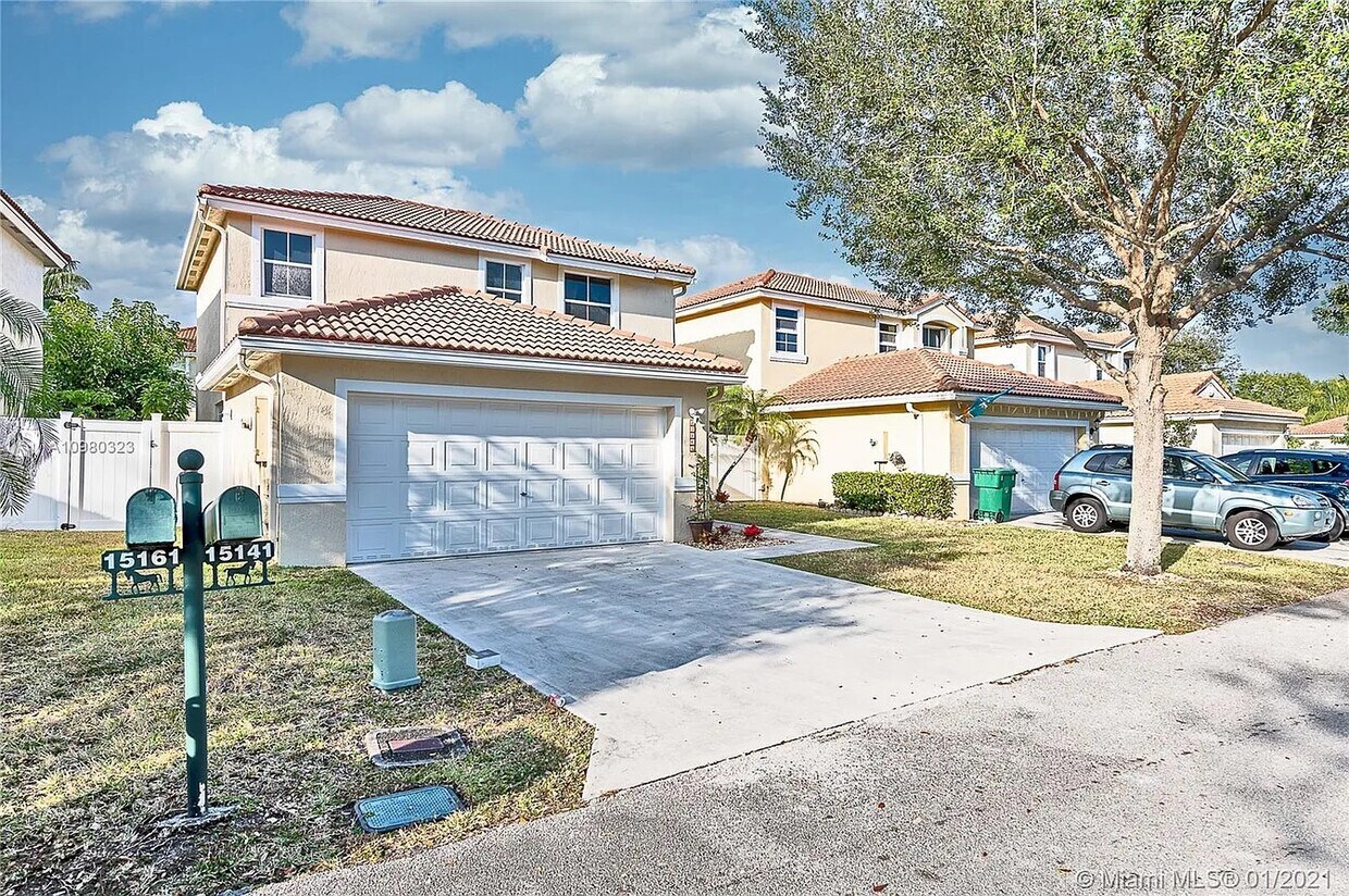 15141 SW 49th St, Davie, FL 33331 House Rental in Davie, FL