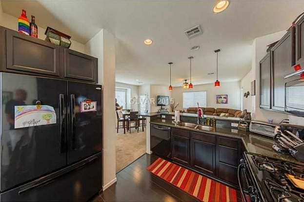Foto del edificio - 9350 Hopcroft Ave