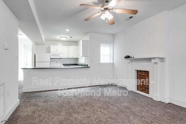 Building Photo - 1808 Parkwood Ave