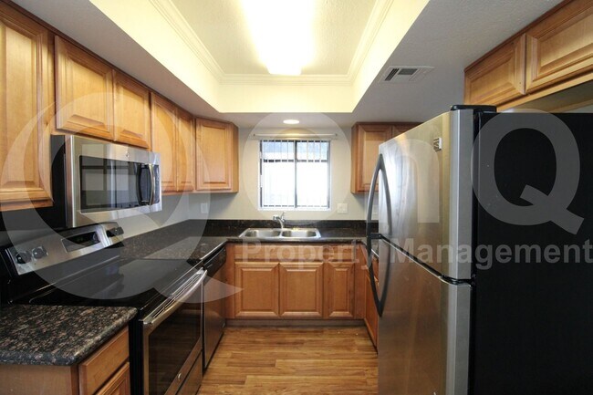 Foto del edificio - 3435 W Danbury Dr