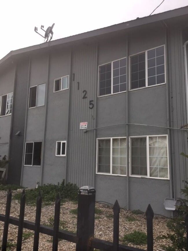 Building Photo - 1125 Lacey Ln