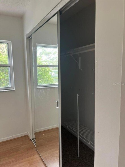 Foto del edificio - 1611 SE 25th St