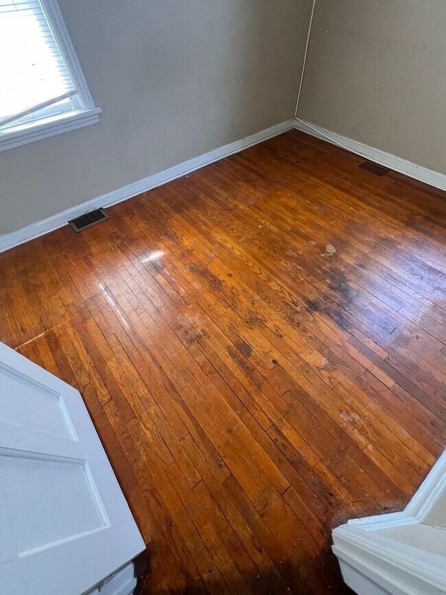 Foto del edificio - 3914 Brookside Blvd