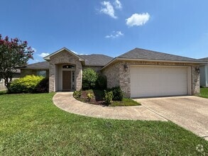 Building Photo - 256 Avondale Ln