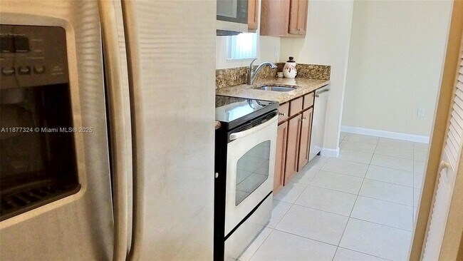Foto del edificio - 9204 SW 170th Ct