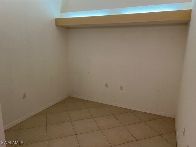 Foto del edificio - 9601 Rosewood Pointe Terrace