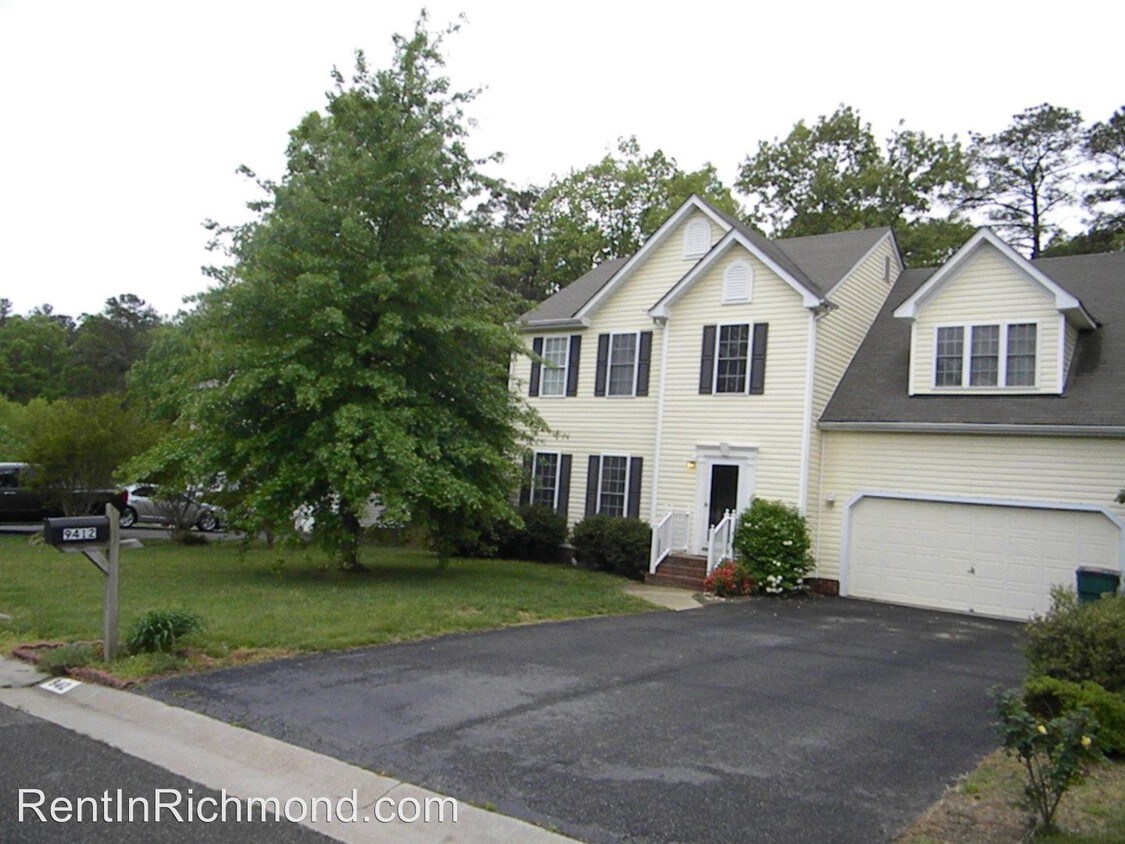 Foto principal - 9412 Hungary Woods Dr
