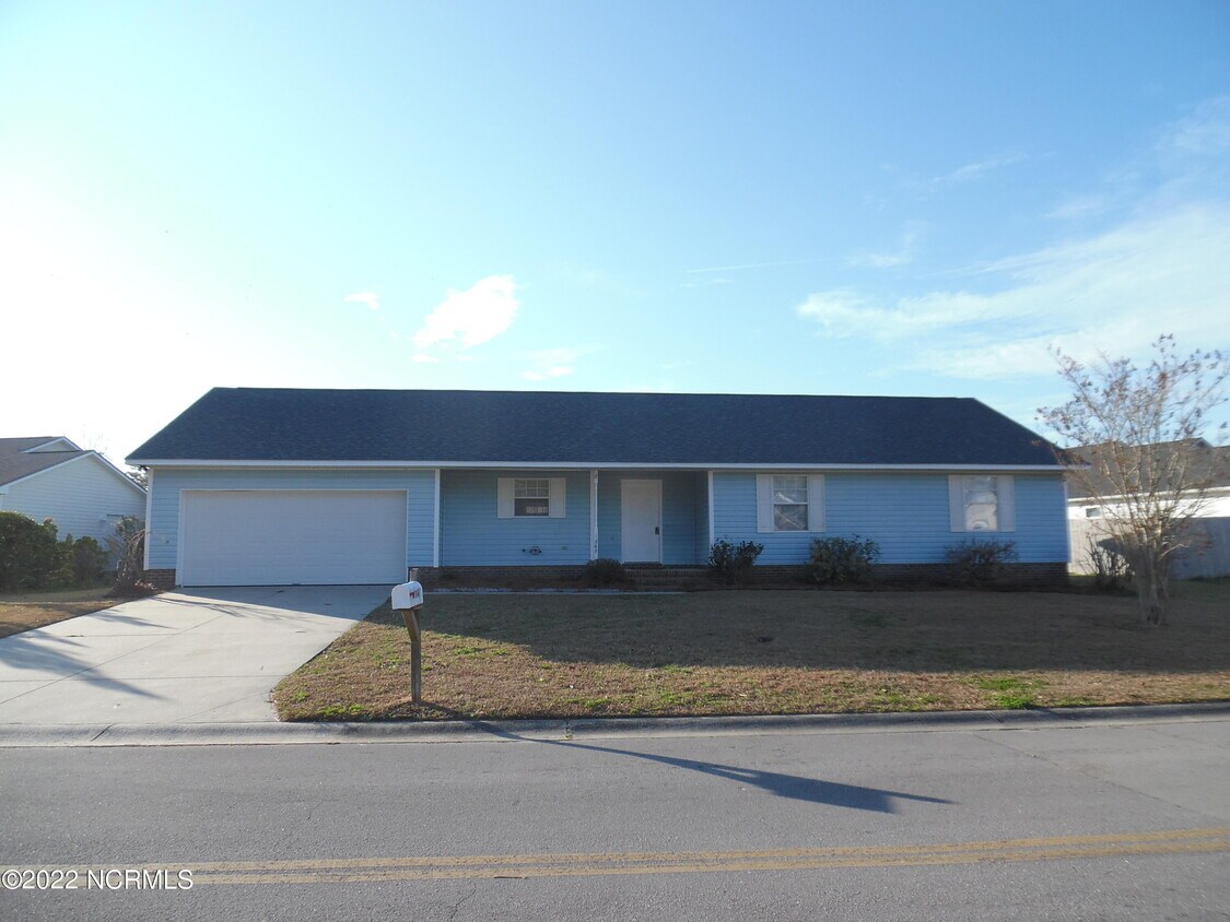 Foto principal - 1646 New Bern St
