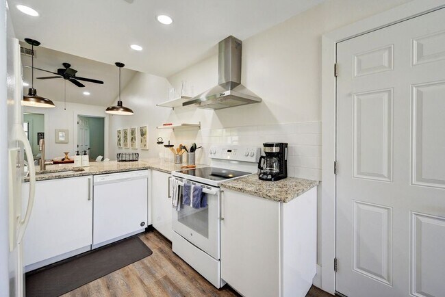 Foto del edificio - 2756 Carnation Ct