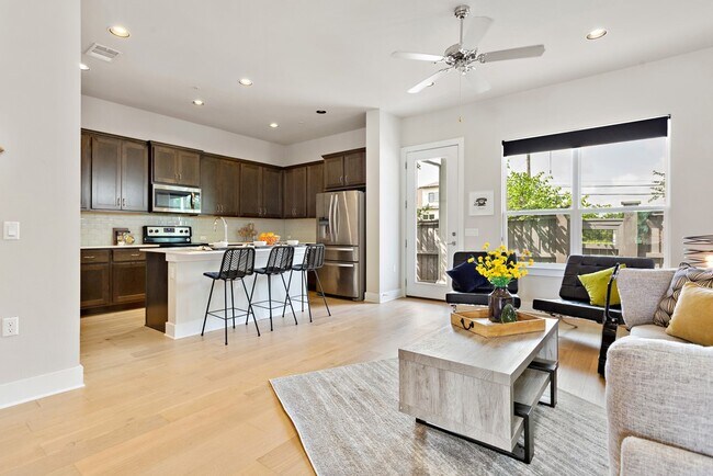 Foto del edificio - 3108 E 51st St