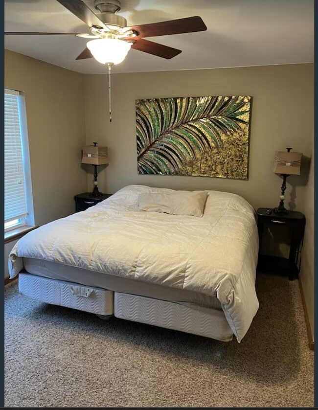 Dormitorio 2 - 2045 Rosewood Dr NW
