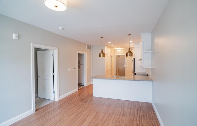 Building Photo - 99 Foundry Pl