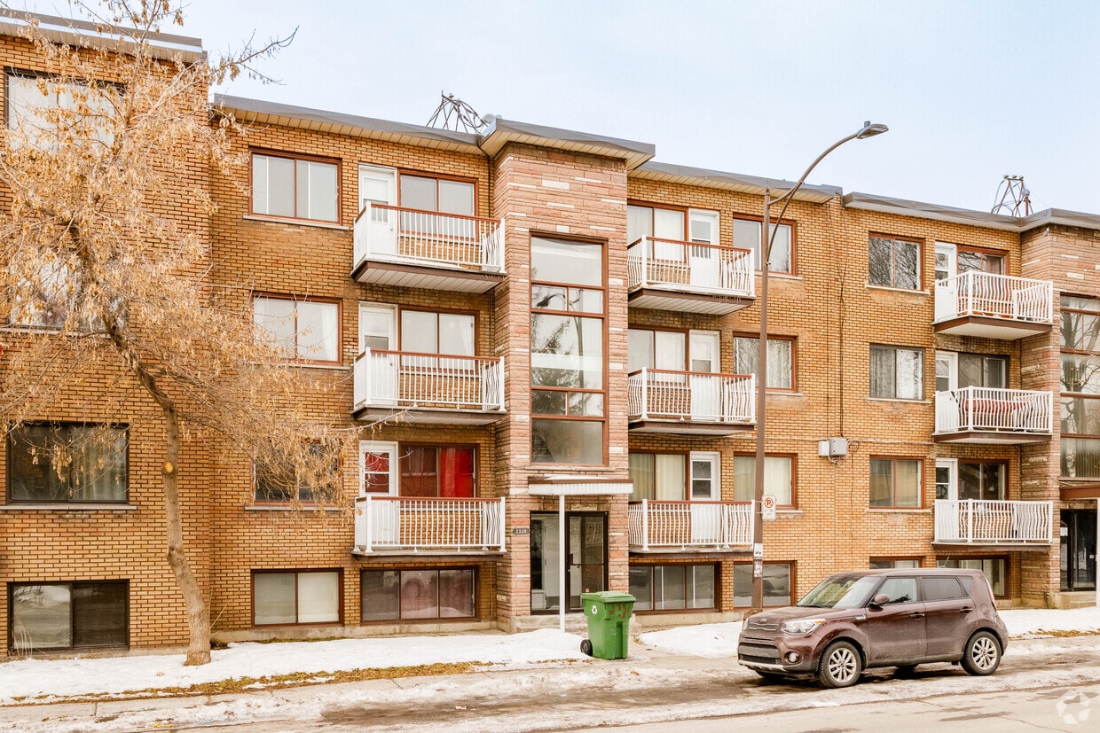 Building Photo - 2330 St Duff Court