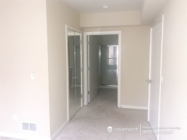 Foto del edificio - 925 110th Ave NE