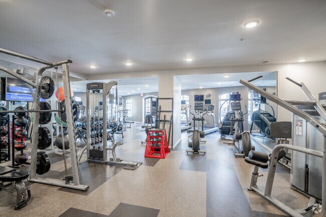 Gimnasio - Blaine Buckhead West