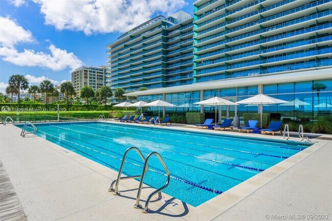 Foto del edificio - 350 Ocean Dr
