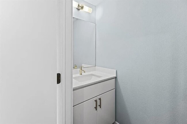 Foto del edificio - 2002 E 7th St