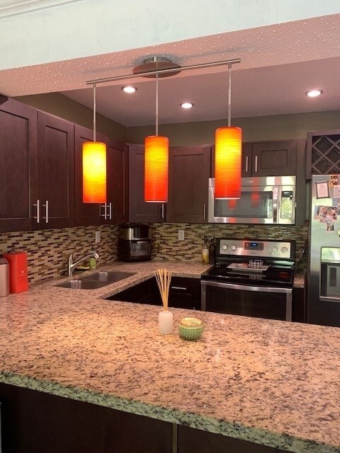 Foto del edificio - 9301 SW 92nd Ave