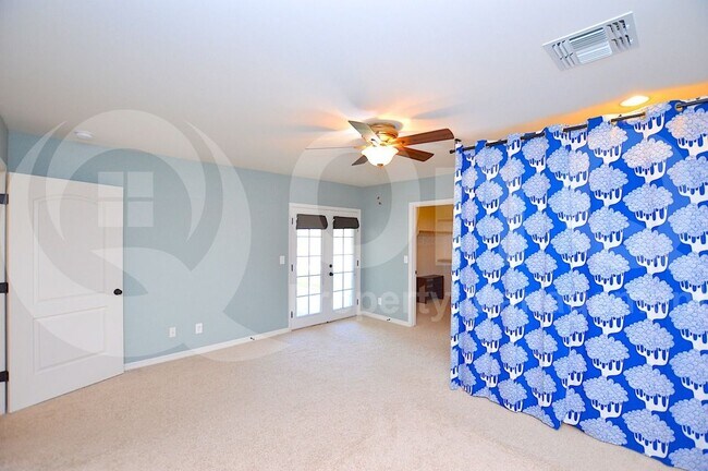 Foto del edificio - 4042 E Fairmount Ave