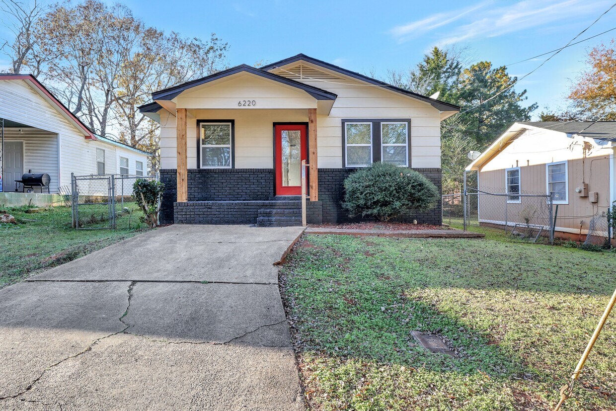 Primary Photo - 6220 Kale Ave