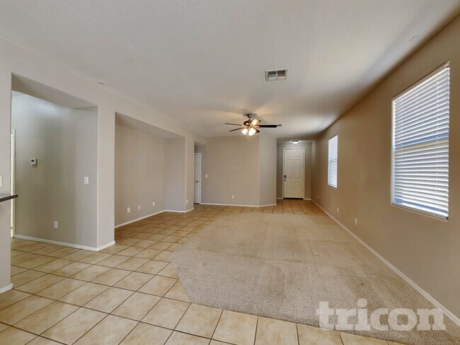 Foto del edificio - 39815 N Bridlewood Way