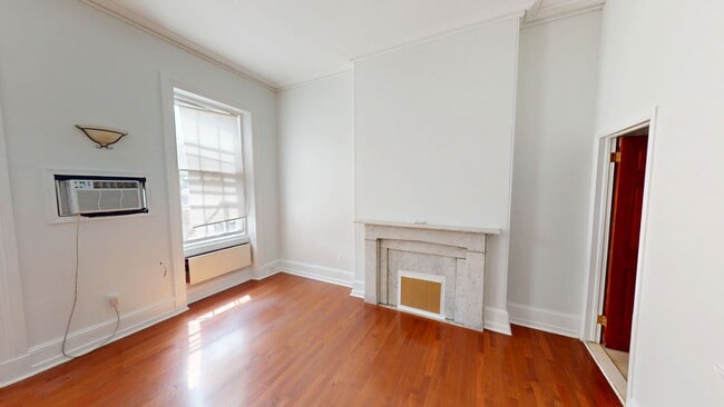Building Photo - 1814 Spruce St