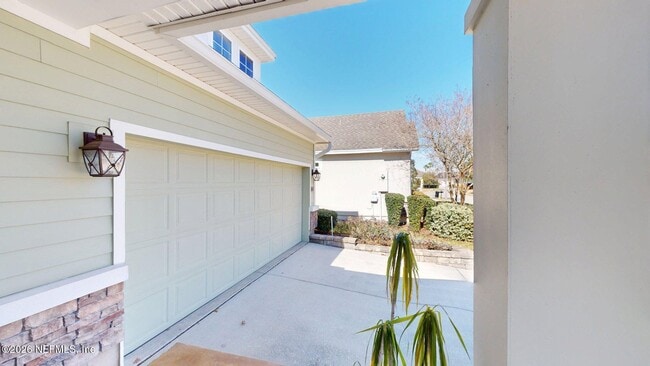 Building Photo - 285 Garden Wood Dr